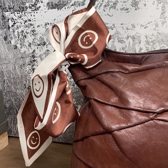 Hobo Brand Chic Brown Leather Hobo Bag with Scarf Accent, good used condition. - Picture 5 of 15